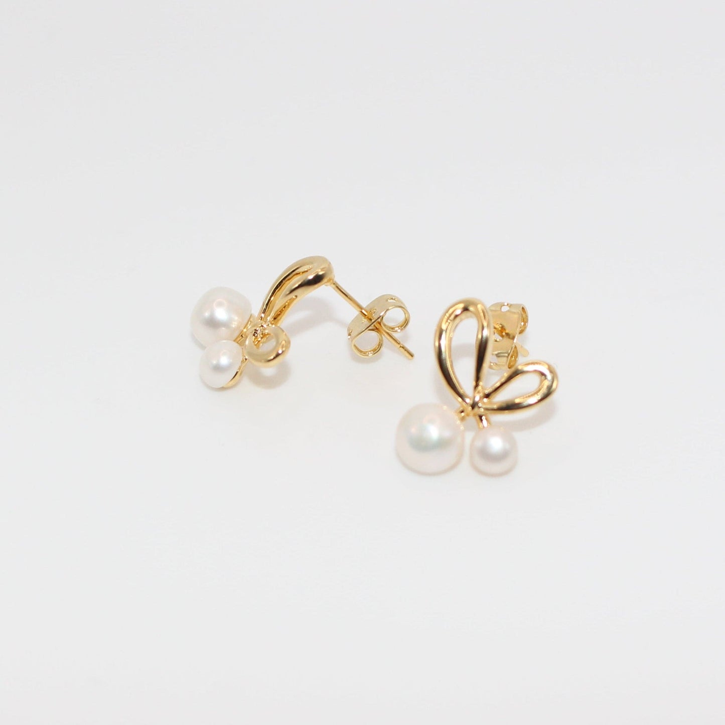 Cherry Pearl earrings