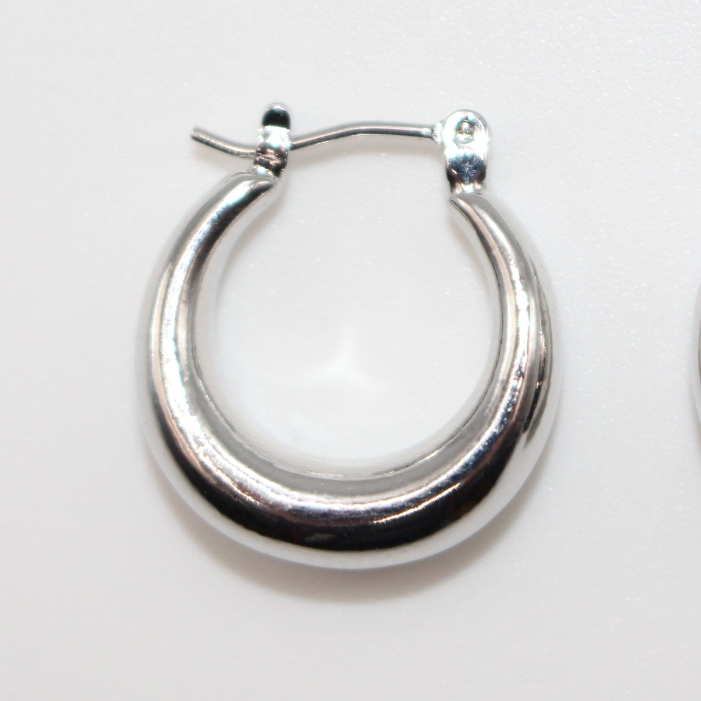 'Chunky' 2cm hoop earrings