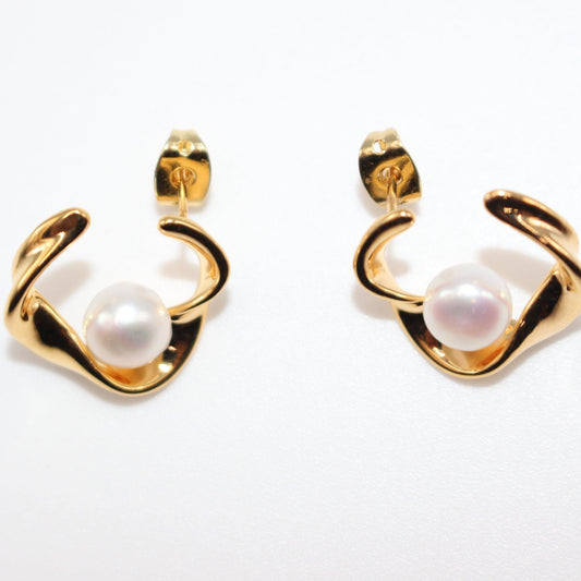 Pearl Swirl Studs